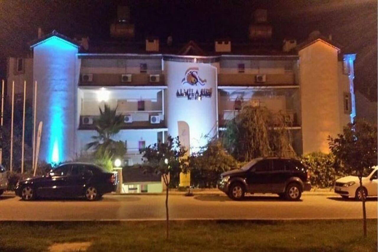 Almila Side Suite Hotel Exterior foto